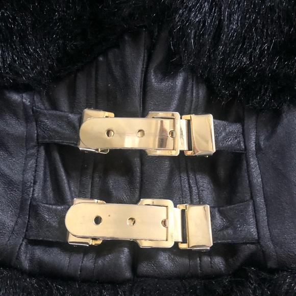 VINCENT LEE CUSTOM MADE FAUX LEATHER & FUR COAT - Picture 4 of 10